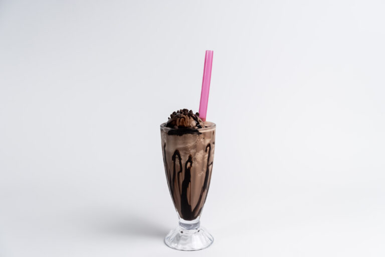 Chocolate-Milkshake--768x513