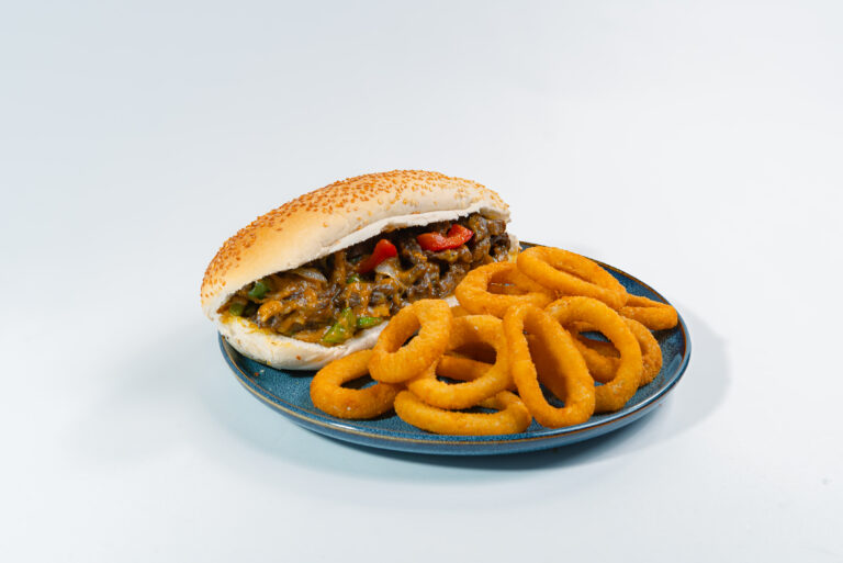 Philly-cheese-sandwich-768x513